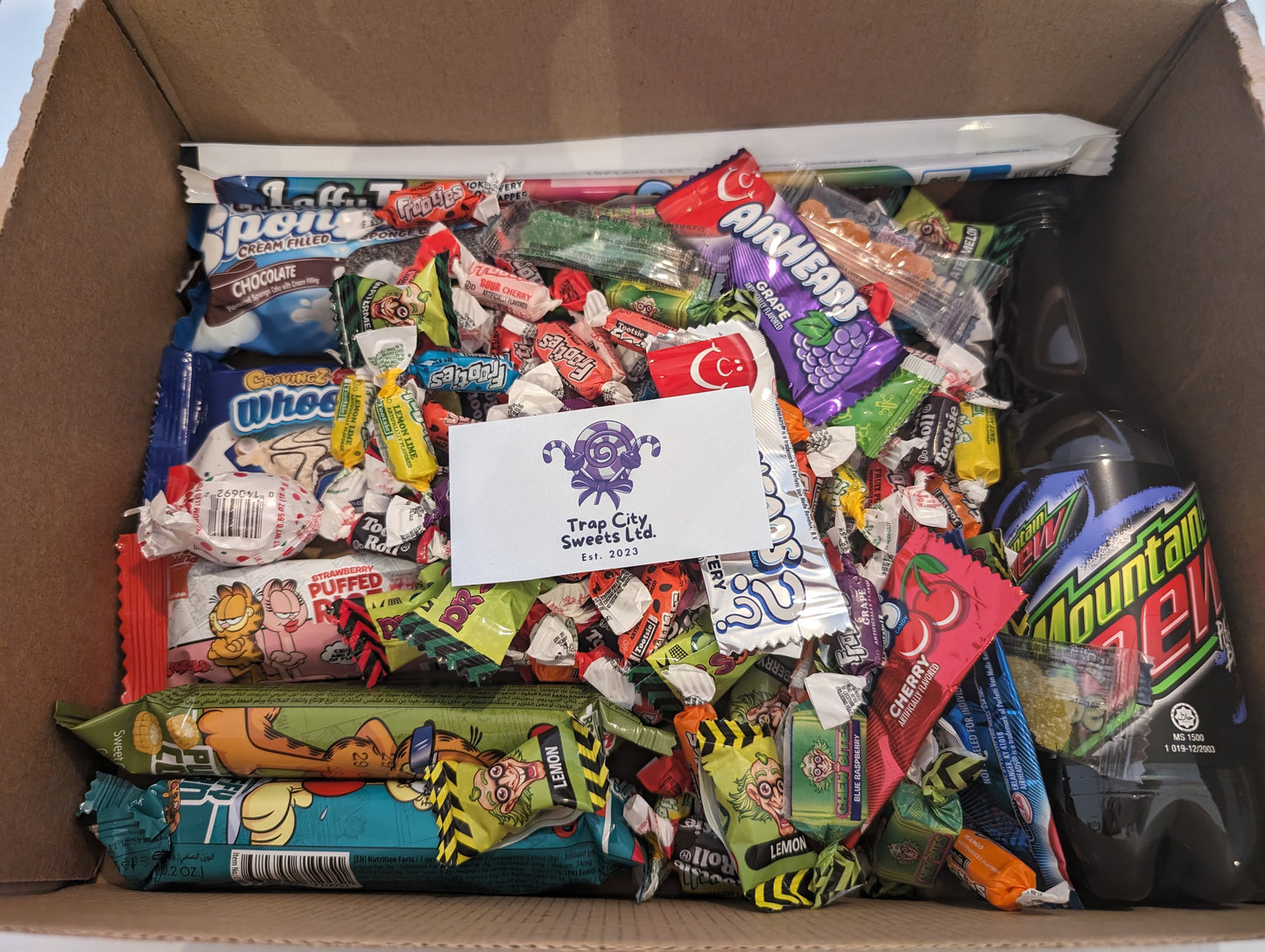 130 Piece + Drink Sweets Box
