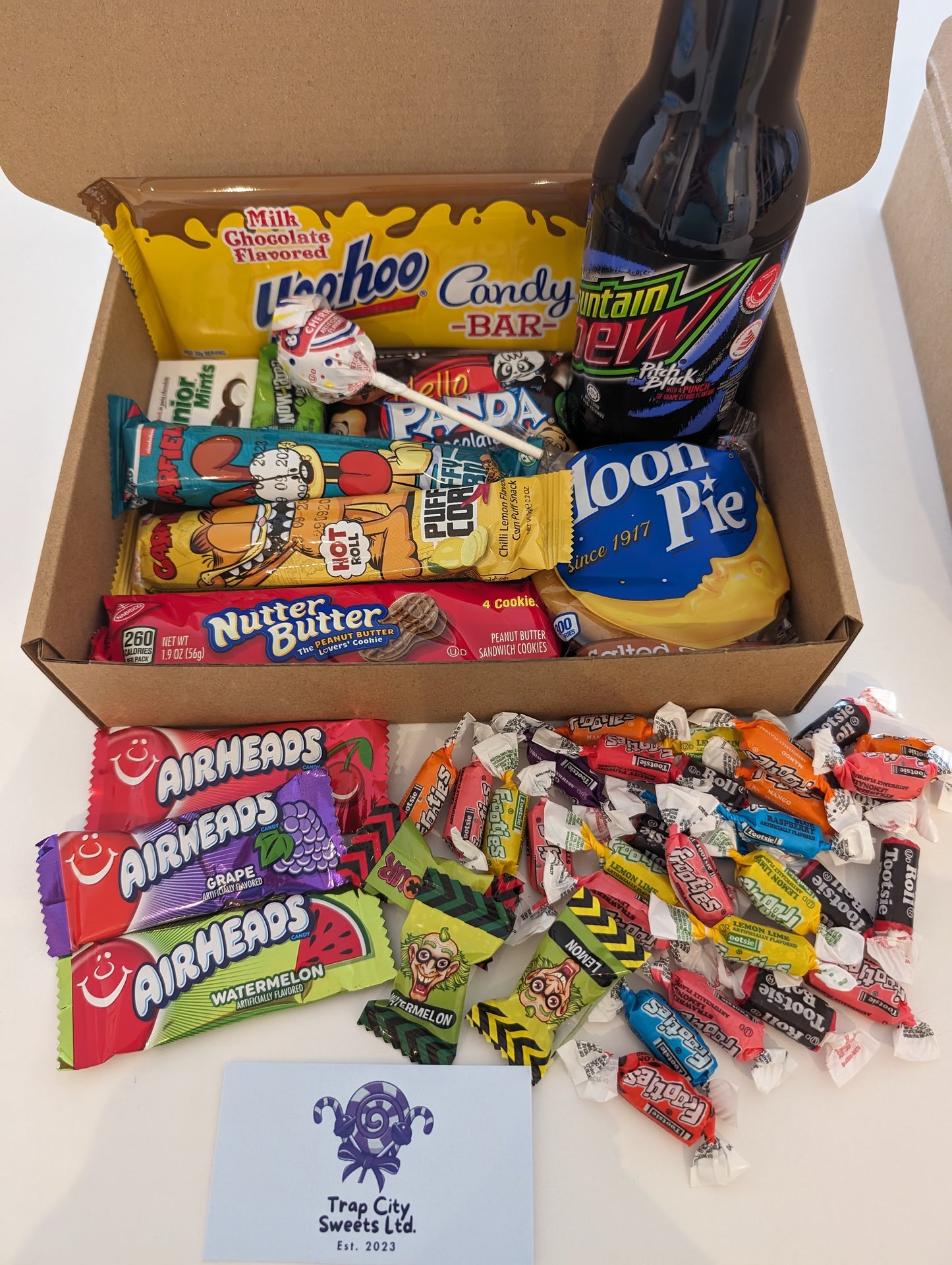 £10 American Sweets Box Inc. Chocolate Bar